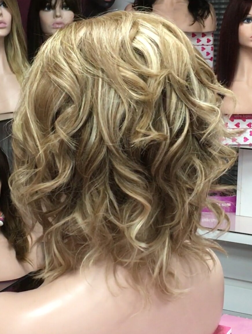 Peluca cabello natural Wendy- ONDAS color 6H613 RAYA DE TUL