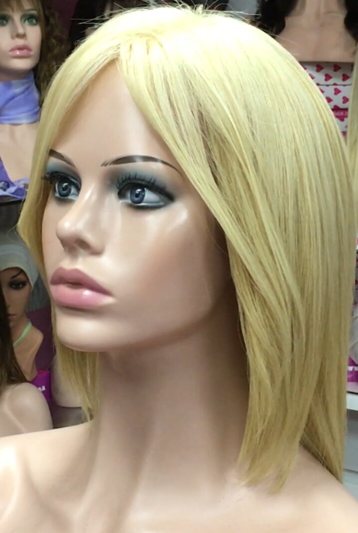 Peluca natural  WENDY LISO color 613 RAYA TUL