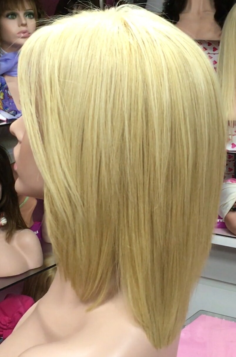 Peluca natural  WENDY LISO color 613 RAYA TUL