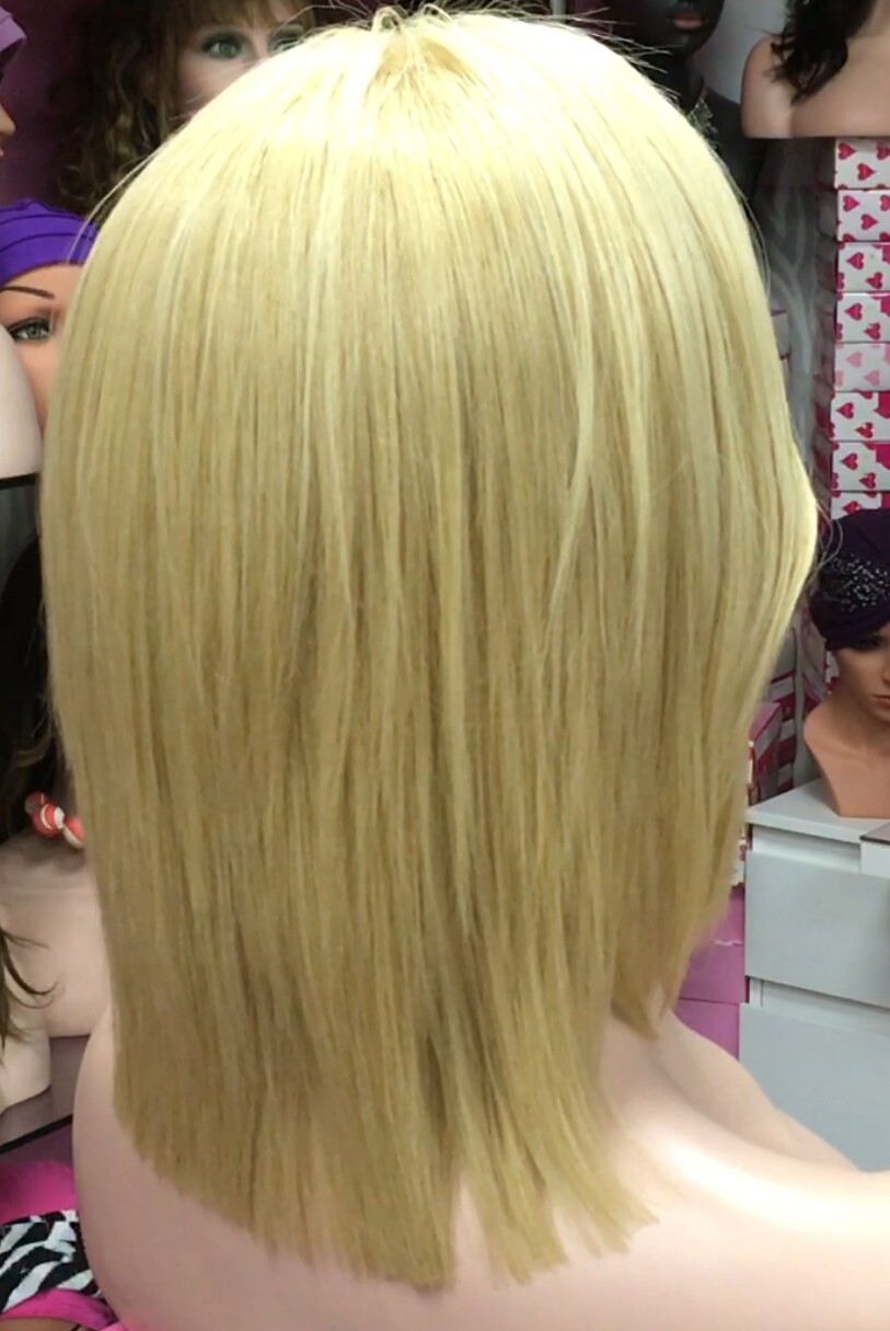 Peluca natural  WENDY LISO color 613 RAYA TUL
