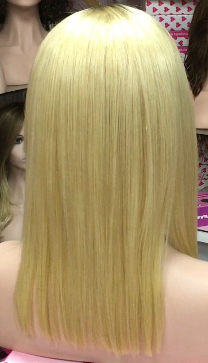 Peluca natural NATA color 4R613  raz oscura TUL de INJECCION