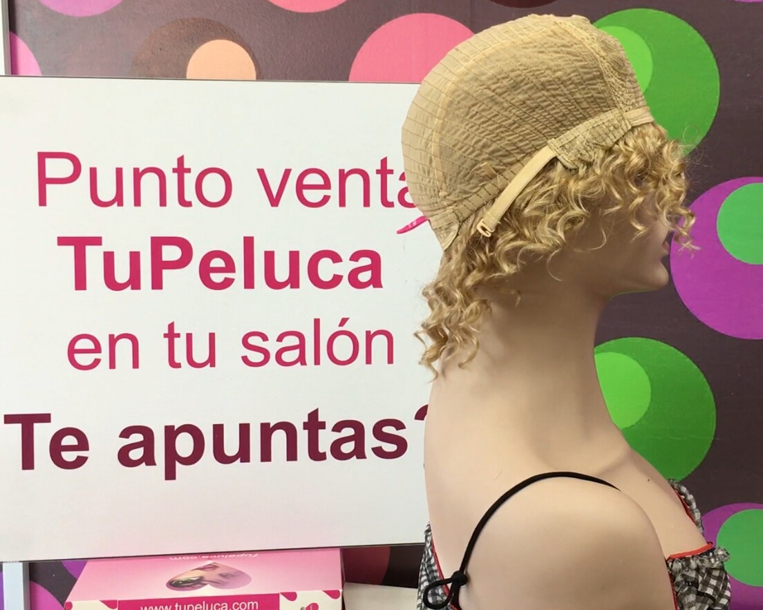 Peluca rizada natural LOLA 16 confecc. a MAQUINA