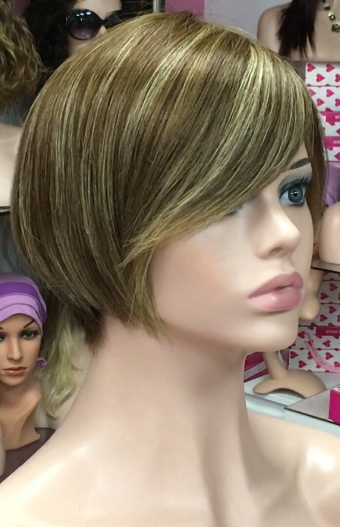 Peluca natural REBECCA color 5h8h6163h5 confecc. a MAQUINA