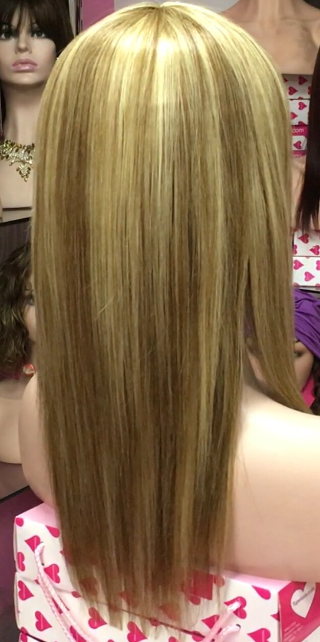 Peluca cabello natural Veronica  color 8H613 MAQUINA