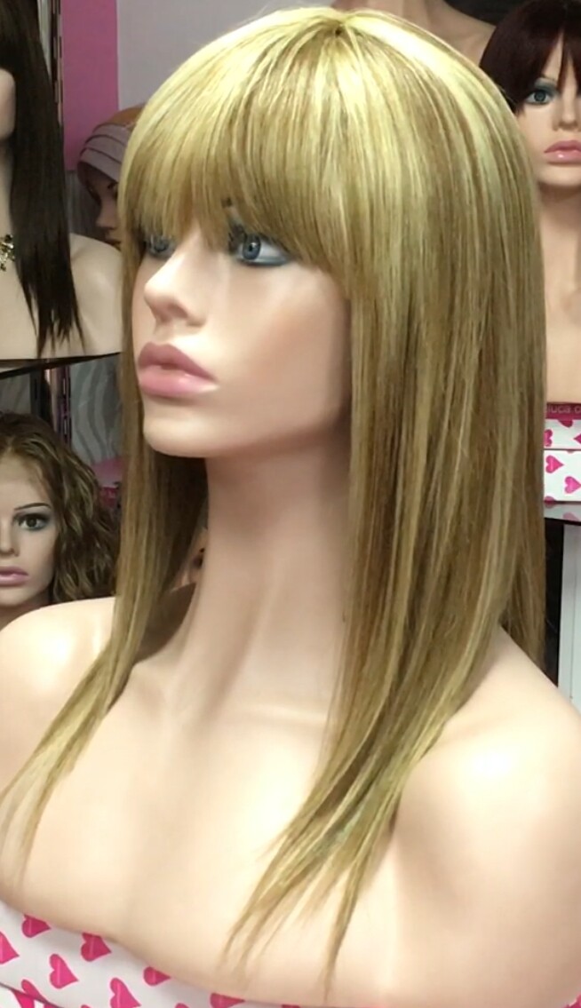 Peluca cabello natural Veronica  color 8H613 MAQUINA