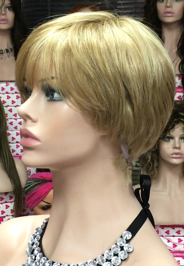 Peluca natural YANIS color 16h18 fleco corto confecc. maquina